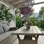Valamar Residenc , Roan Apartment, Gjiri I Lalzit, Albania Casa de Férias *